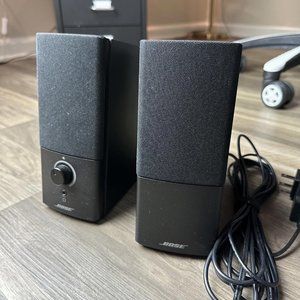 Companion® 2 Series III multimedia speaker system